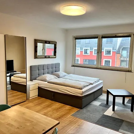 Apartment Vollmobliertes Zentrum *
